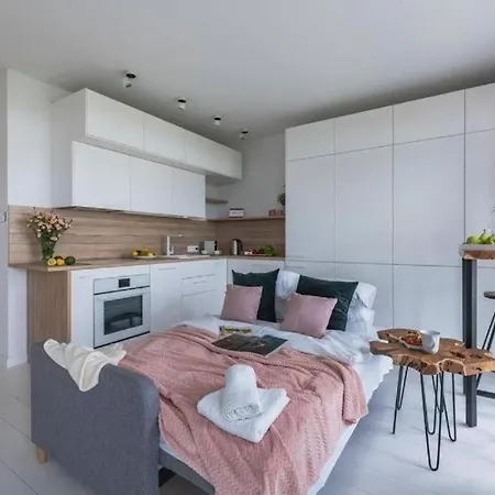 Urban Chic - Center - - Slominskiego وارسو