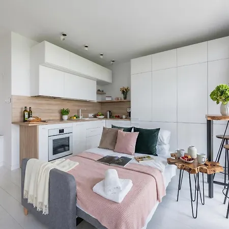 Urban Chic - Center - - Slominskiego Апартаменты *